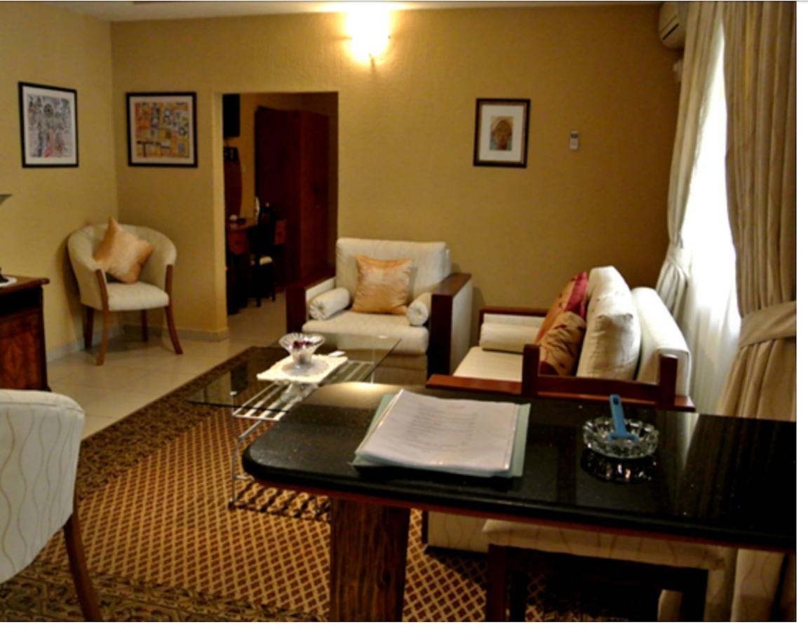 La Playa Suites Lagos Eksteriør billede