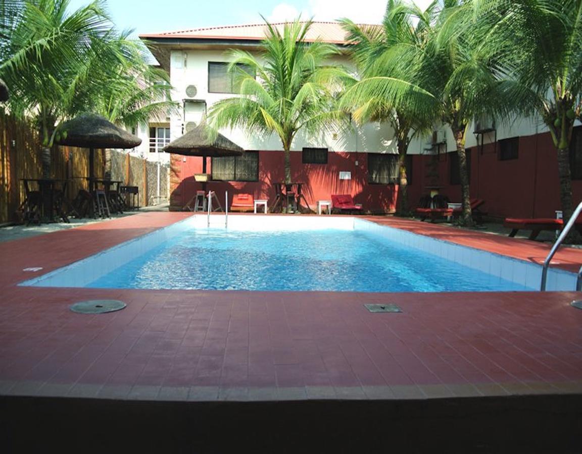 La Playa Suites Lagos Eksteriør billede