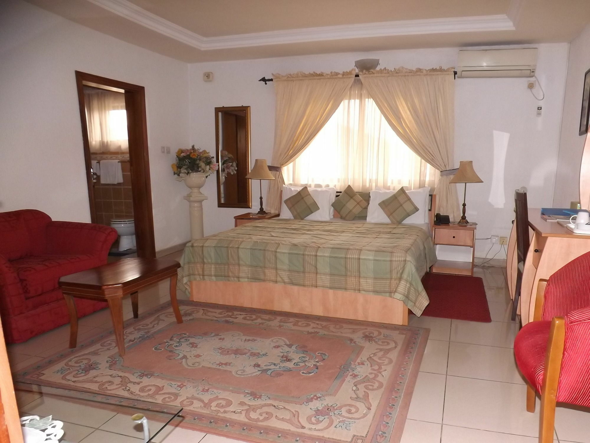 La Playa Suites Lagos Eksteriør billede